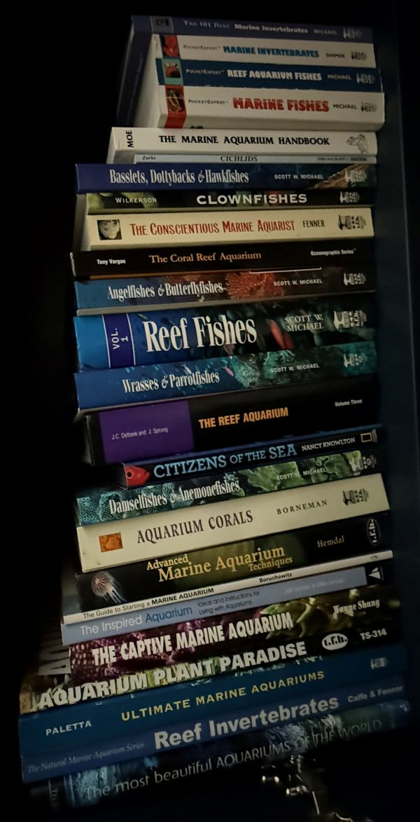 Aquarium Books (USED)